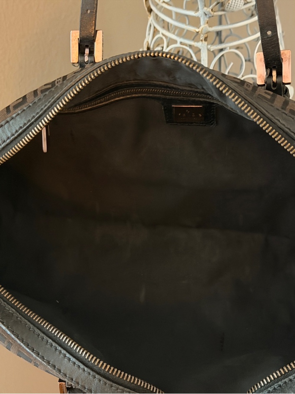 Fendi AUTHENTIC Black and Brown Zucchini Zucca Print Monogram Bassotto Bag - Picture 6 of 14